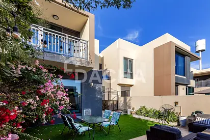 Exclusive | 3 BR Townhouse | Rented