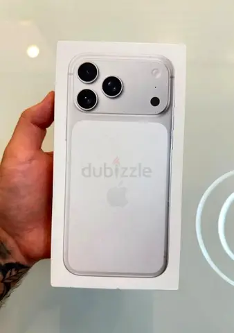 I phone 17 pro max 256 gb silver international version