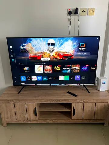 New Smart TV Samsung for sale