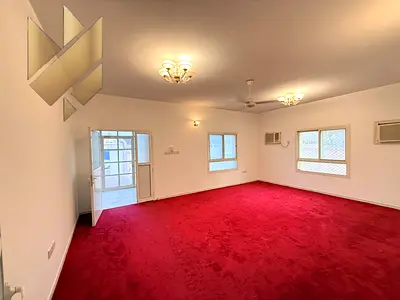 فيلا للإيجار السنوي في الجرف 1 عجمان، مخصصة للسكان المحليين فقط، 5 غرف نوم واسعة، جميع الخدمات والمرافق، سهولة الوصول من وإلى دبي