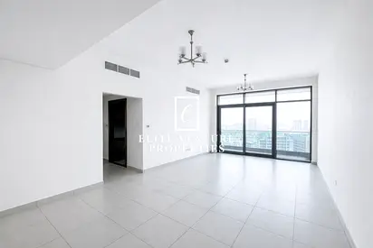 Chiller Free | Well Maintained | Spacious Layout | Premium Quality