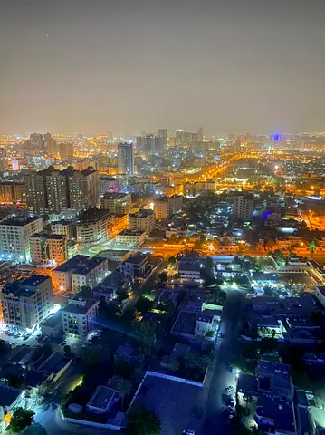 اجمل الشقق في ابراج الريزدنس - غرفتين - صاله - مسبح - جيم - باركن - مساحه كبيره - سعر مناسب - موقع مميز ع كورنيش عجمان