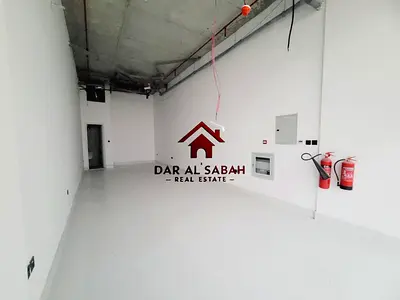 Brand new shop | Ready to move | 6 cheque payment | good place for business !