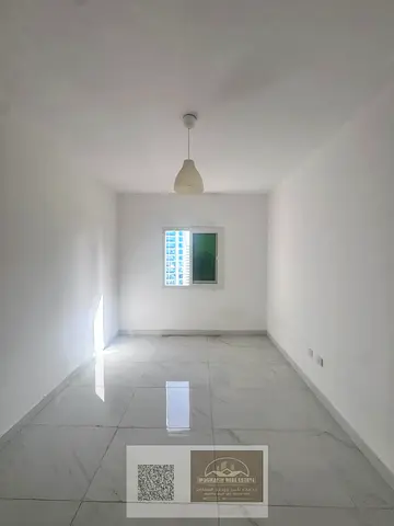 شقة للإيجار في الراشدية 3 – غرفة وصالة، موقع مميز قريب من عجمان وان، فرصة سكن رائعة!