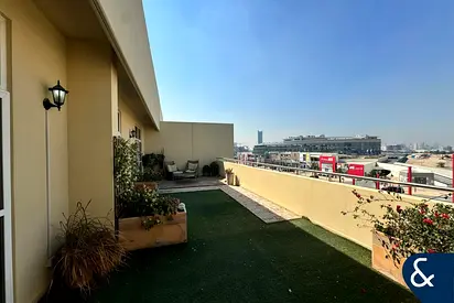 2 Bed Apartment I Vacant Soon I Large Terrace