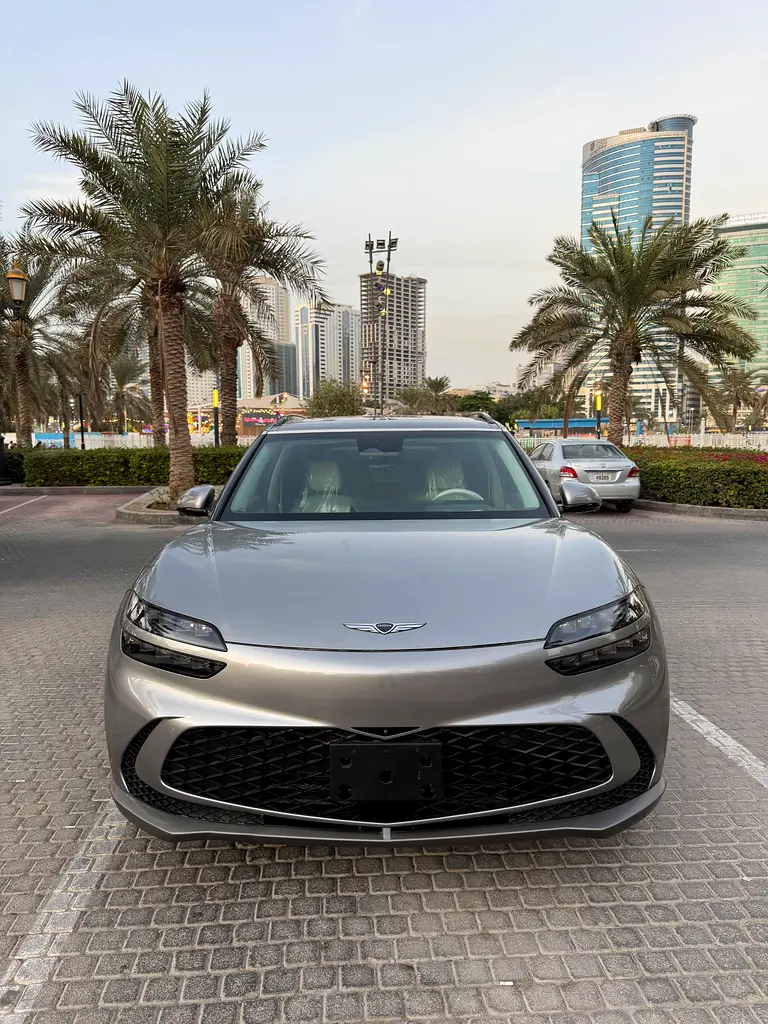 Genesis GV60 2024 — photo 1 of 11
