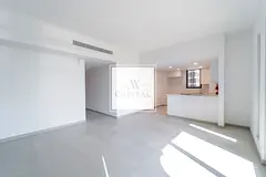 PRIME LOCATION | PLEASANT NEIGHBORHOOD | READY