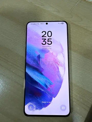 Samsung Galaxy S21 - Excellent condition