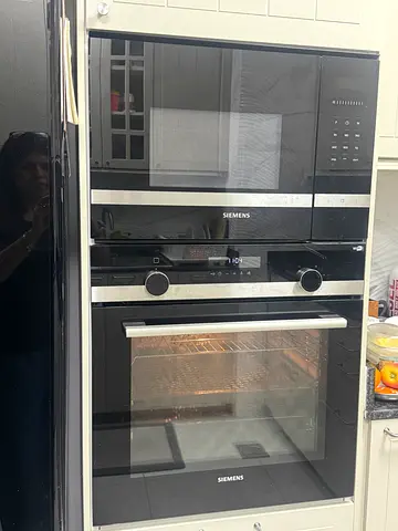 Siemens built-in oven and microwave combo - good working condition
