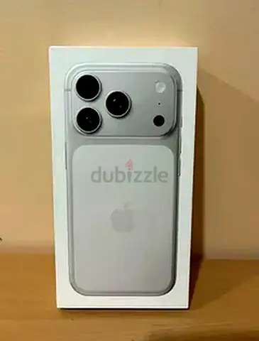 iPhone 17 pro max Silver 256Gb Silver both Esim