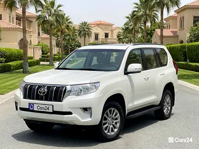 AED 1,925/m | 0 DP | Free 3 Months Warranty | Service History | TOYOTA LAND CRUISER PRADO 2021