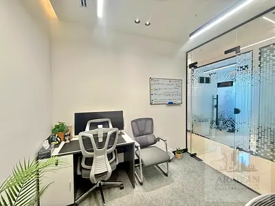 Luxury & Fully Furnished Office