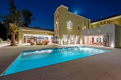 Exquisite A1 Trophy Villa | Elevated Corner Plot