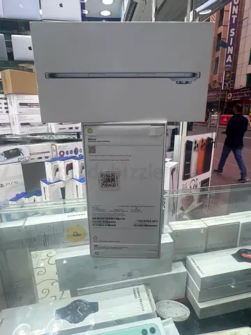 Apple iPad (original boxed unit) - good condition