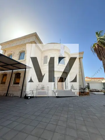 **فيلا فاخرة للبيع في الرمثاء – تصميم راقٍ ومساحة كبيرة**