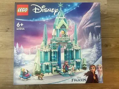 BARGAIN BRAND NEW LEGO 43244 DISNEY ELSA ICE PALACE