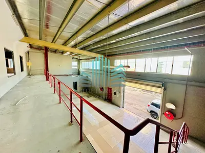 AVAILABLE NOW | EASY ACCESS TO MAIN ROAD | WELL MAINTAINED