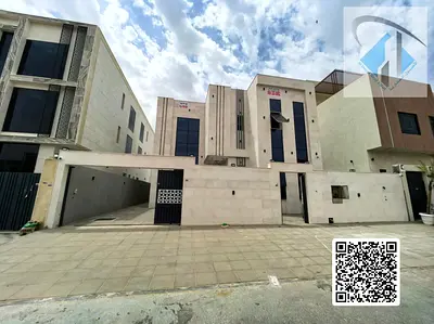 For rent: First occupancy villa with 6 master bedrooms, located on two streets, 6000 sq ft.