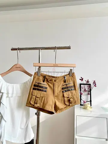 Pants shorts