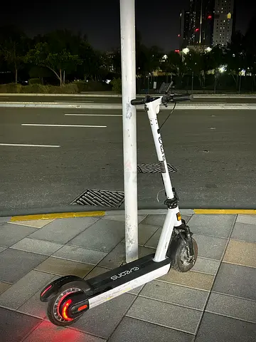 Eveons Electric Scooter — excellent, ready to ride