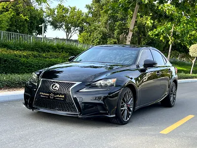 Lexus IS 200t 2016 - American Specs - Excellent Condition