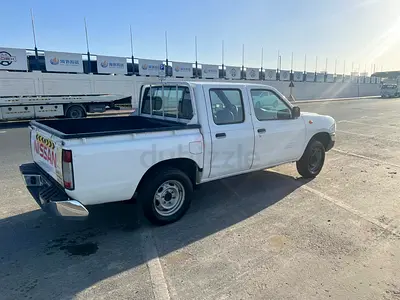 Nissan pickve Double kivin