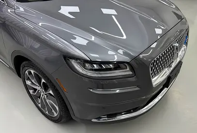 2022 Lincoln NAUTILUS 照片 2