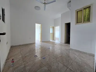 غرفتين وصالة _ الروضة 3 _ بلكونة وإسبيلت وصيانة المالك _ 6 دفعات