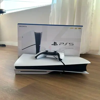 ps5 slim with complete set