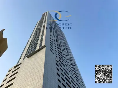 شقة واسعة بغرفتي نوم رئيسيتين | برج الكورنيش | إطلالة خلابة