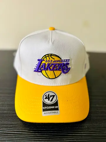 Los Angeles Lakers Adjustable Cap - White/Yellow
