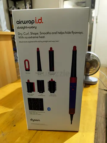 Dyson Airwrap i.d. (Straight + Wavy) — Boxed, like new