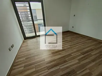 Single Row 2BR Duplex Townhouse with Store Room