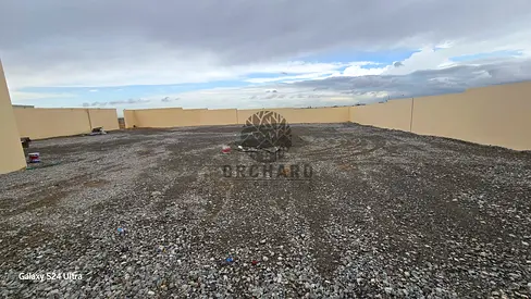 WONDERFUL/ 10000 SQFT WITHOUT ELECTRICITY / ONLY STORAGE