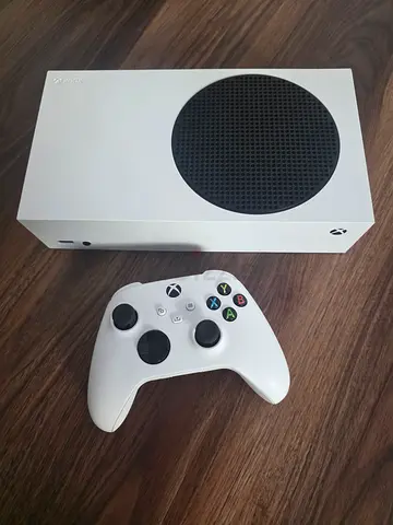Xbox series s (512GB) for sale