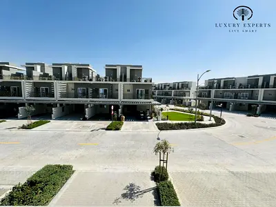 Fabulous View I Study I Roof Top | Negotiable