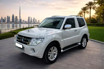 Very well Maintained Mitsubishi Pajero, 2 door, GLS, 2014