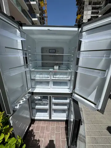 XL Fridge - ELECTROLUX ❄️ - French double-door refrigerator — clean and fully working