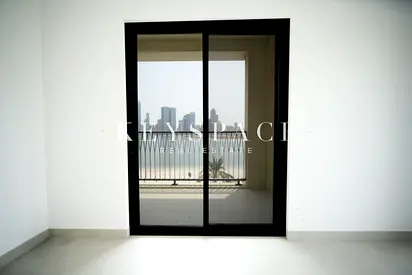 Panoramic Oceanfront Apartment | Prestigious Coastal Address | Resale