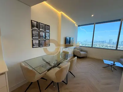 Luxurious Renovation-Fully Furnished-Higher Floor