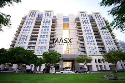 Spacious 3 Bedroom | Luxury Living | Prime Location