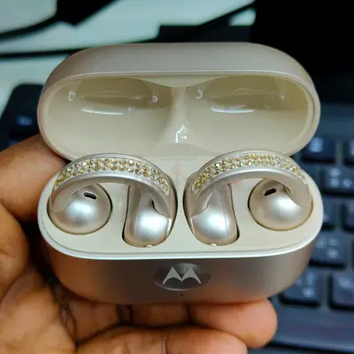 Motorola buds loop