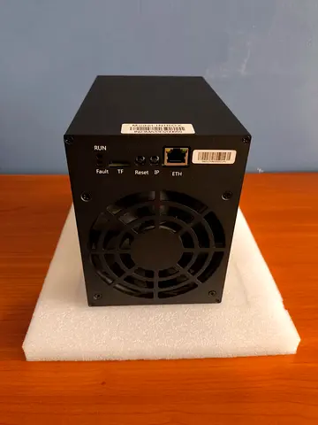 Pinecone Inibox 850M 500W InitVerse Miner