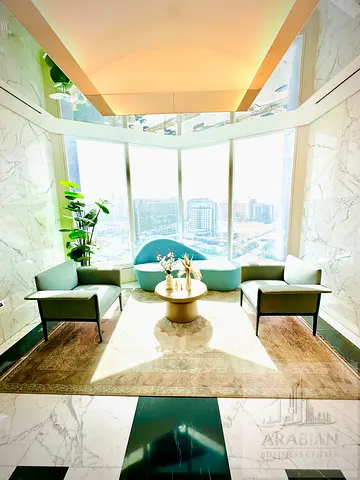 Luxury & Fully Furnished Office