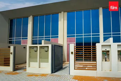 Brand New | Garden | Direct parking | End unit