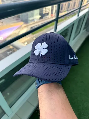 Black clover cap blue