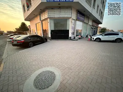 محل مميز للإيجار بالروضة 1 على شارع رئيسي وبموقع نشط