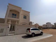 Villa for rent in Al Yasmeen Ajman 5 bedrooms 6 bathrooms 2 majlis maid room price 140000 yearly or