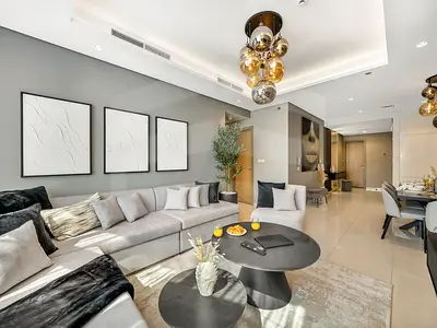 Luxury Corner 2BR | Sea & Skyline Views | High Floor
