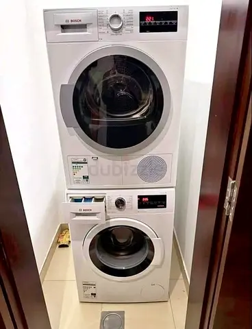 Free delivery Bosch series 6 washer and 9 kg dryer set - used, working